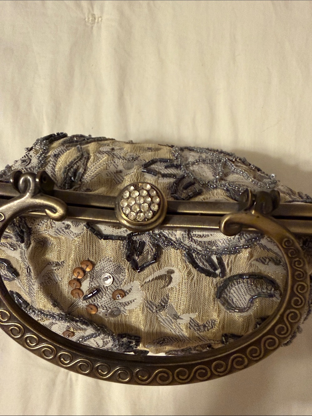 Vintage tapestry and beaded bag - Picture 3 of 11